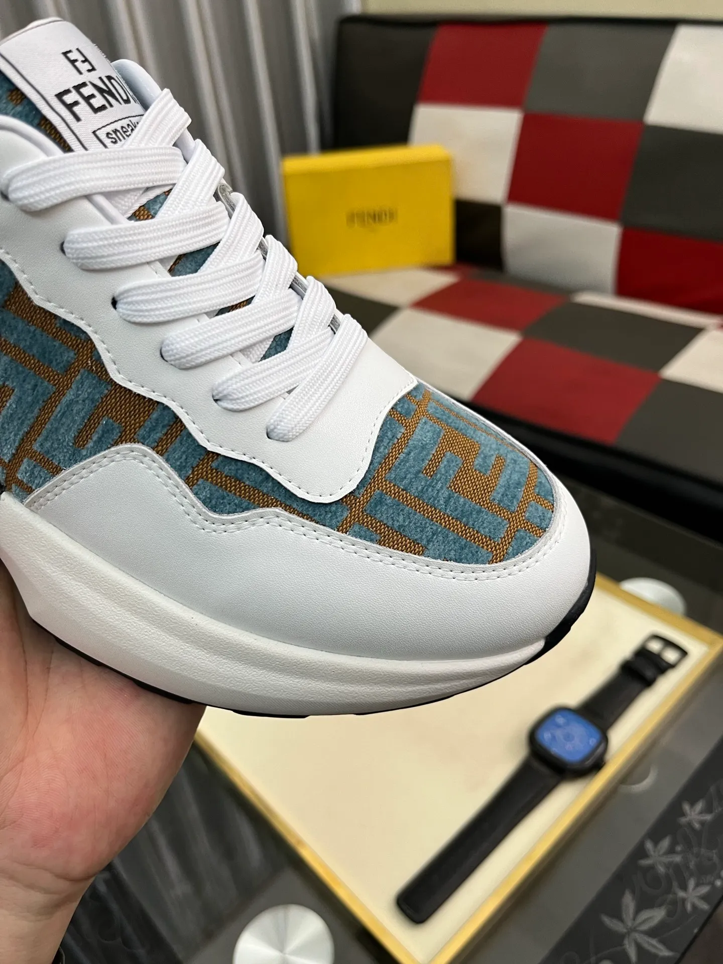 Men's Men's Shoes💰458⌚️⌚️[Fendi] Fendi's latest casual shoes for men! Available at counters simultaneously! A one-to-one replica of the original. All imported official website one-to-one cowhide fabric. The interior is made of top-grade sheepskin, and the original factory-supplied rubber outsole is used. Leading new fashion concepts. Matching code: 38-44. 4️⃣colors available